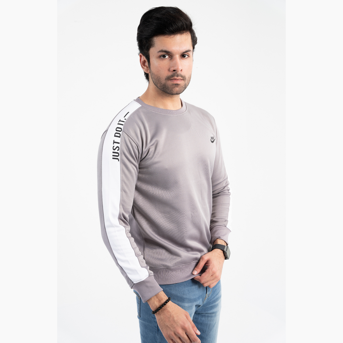 Stripe Crew Neck Sweatshirt with Bold Sleeves RBB1046